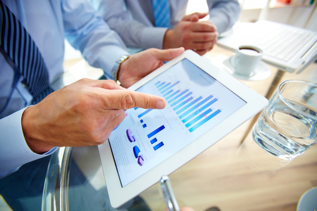 Enterprise Mobile App Development - [x]cube LABS
